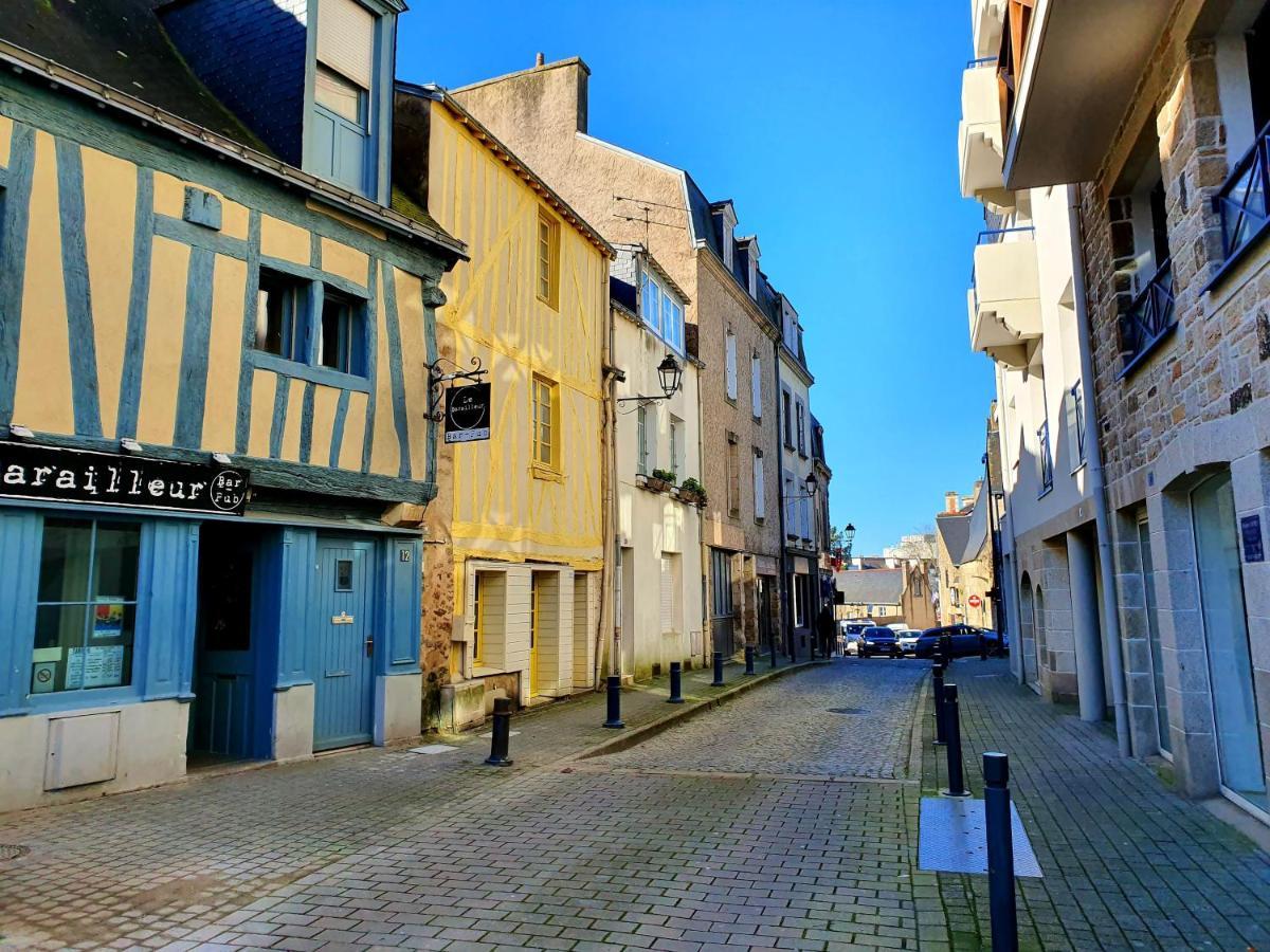 Studio Tout Confort Avec Vue Cathedrale A St Patern Vannes-Centre Lejlighed Eksteriør billede